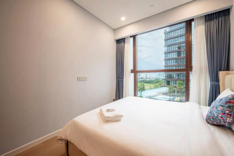 Bán Căn Hộ 2PN Galleria 70m2, Full NT, View Sông & Hồ Bơi - Hình 8