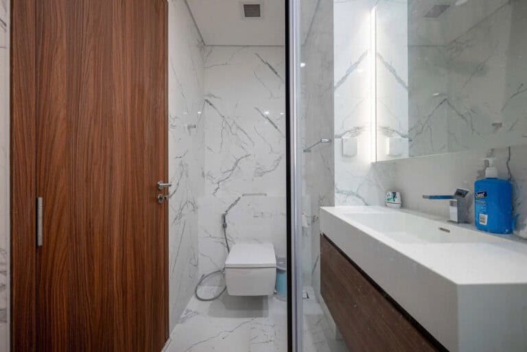 Bán Căn Hộ 2PN Galleria 70m2, Full NT, View Sông & Hồ Bơi - Hình 10